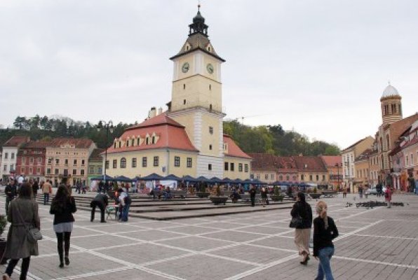 Festival al pizzei la Braşov?